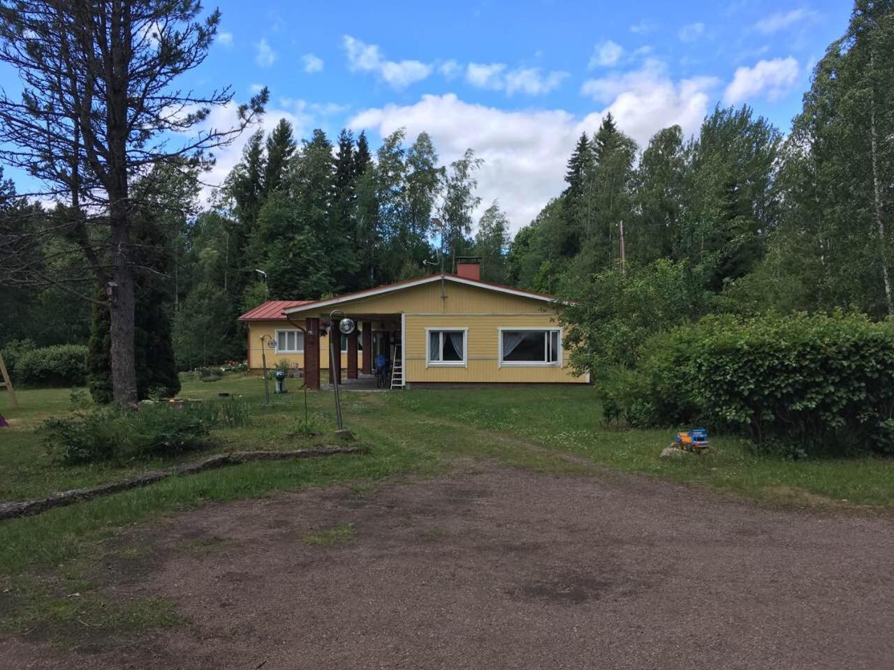 Pyhtaeae Garden Villa Pyhtaa Eksteriør billede