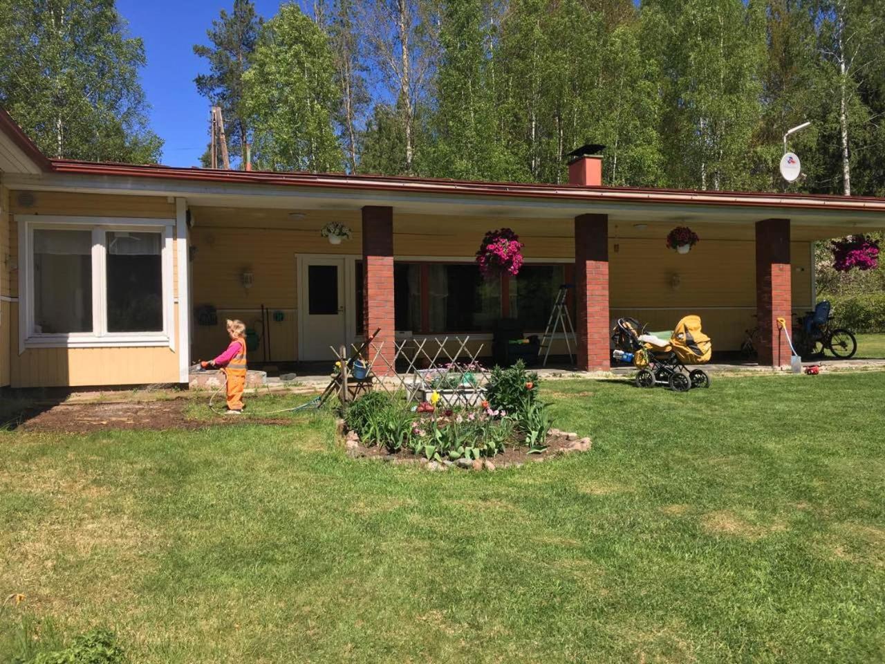Pyhtaeae Garden Villa Pyhtaa Eksteriør billede