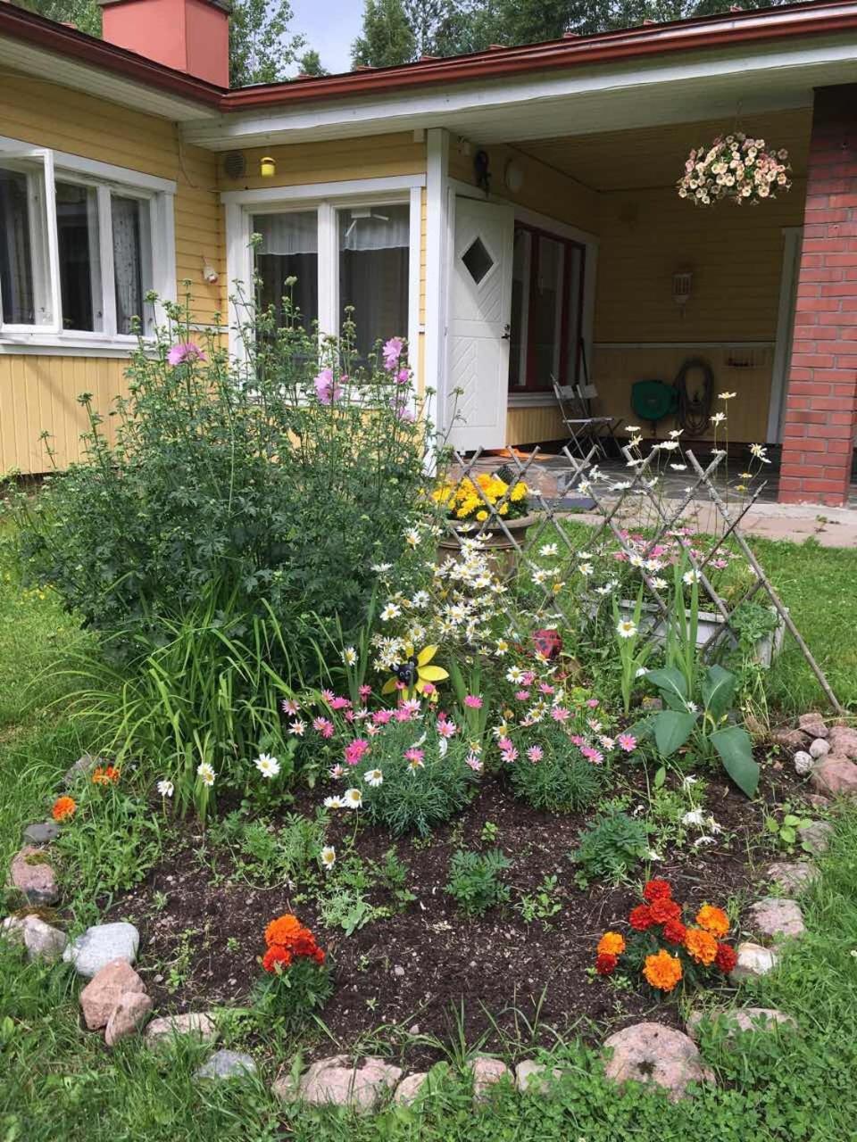 Pyhtaeae Garden Villa Pyhtaa Eksteriør billede