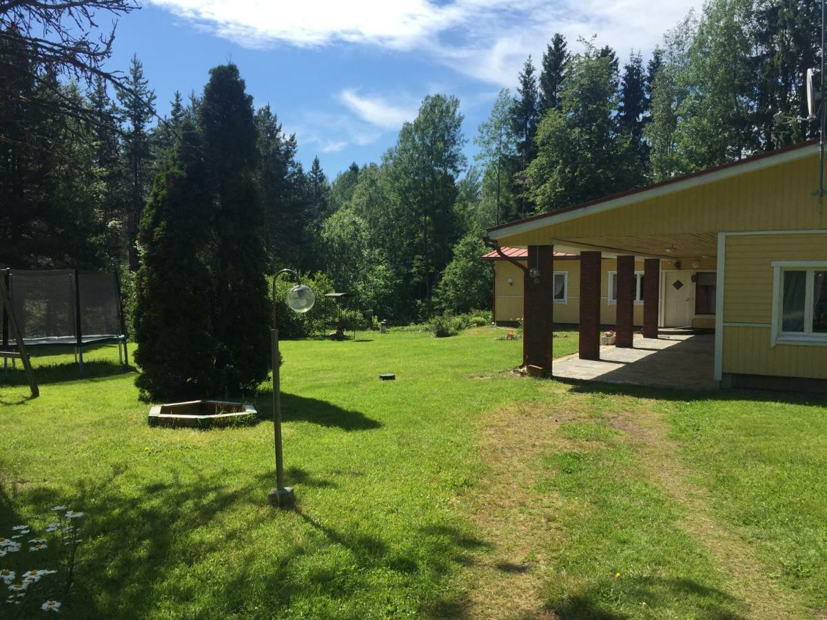 Pyhtaeae Garden Villa Pyhtaa Eksteriør billede