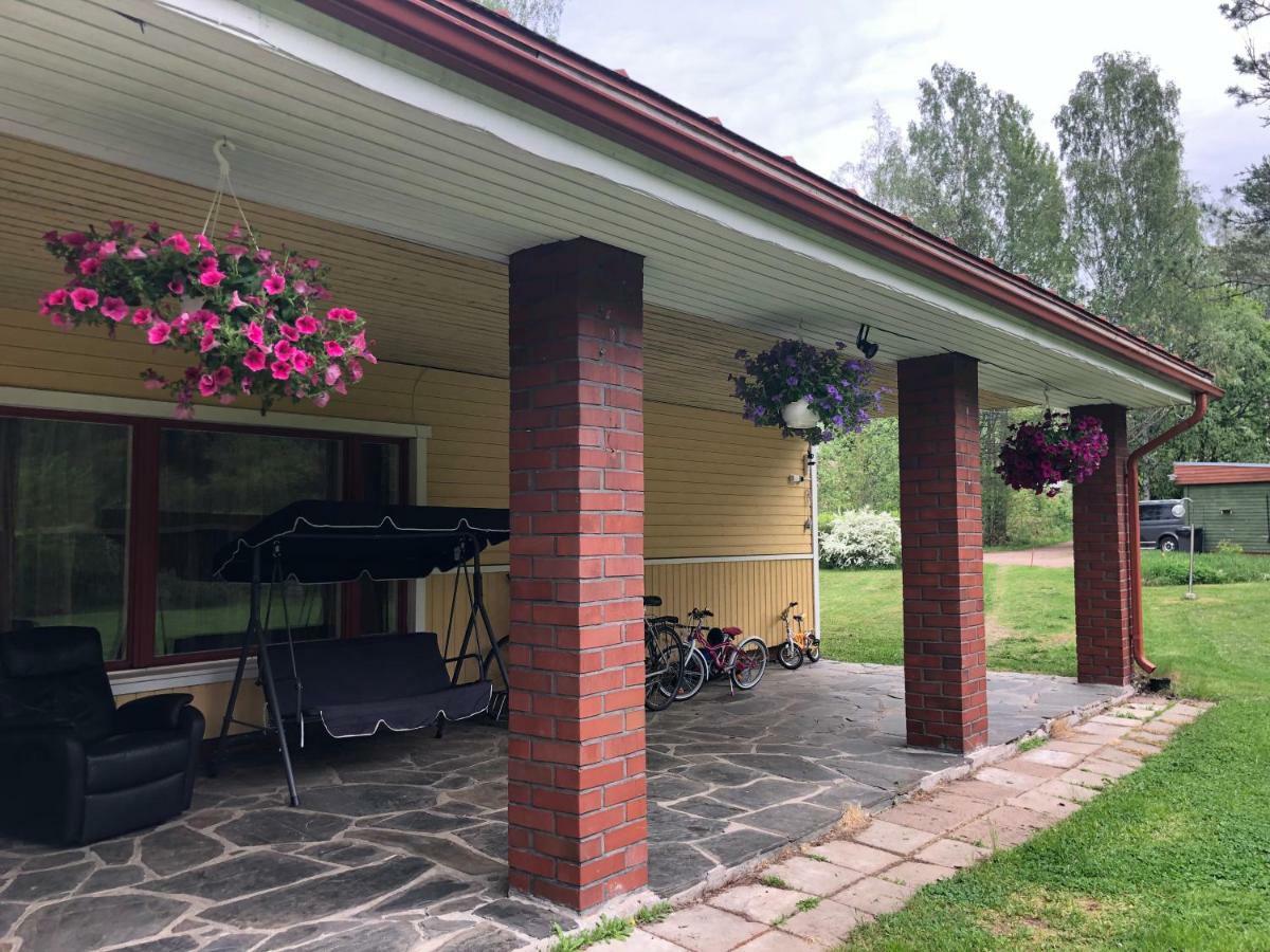 Pyhtaeae Garden Villa Pyhtaa Eksteriør billede